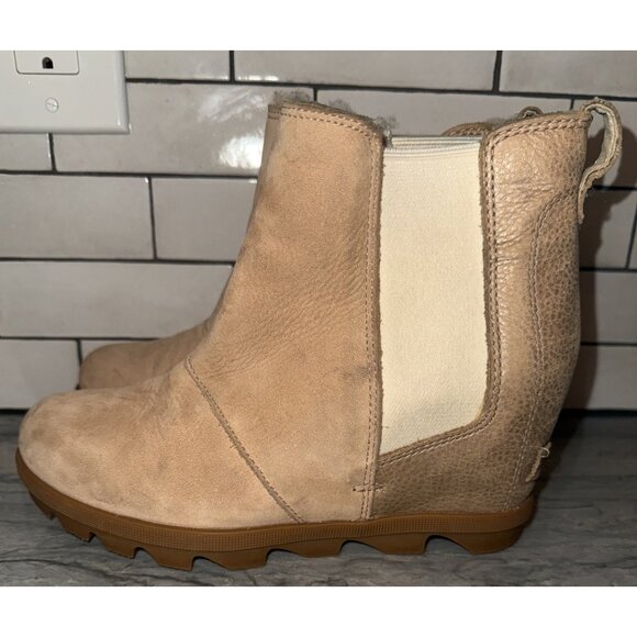 Sorel Joan of the Arctic Chelsea Wedge Heel Lined Boots Booties Beige Womens 7 - Picture 1 of 8